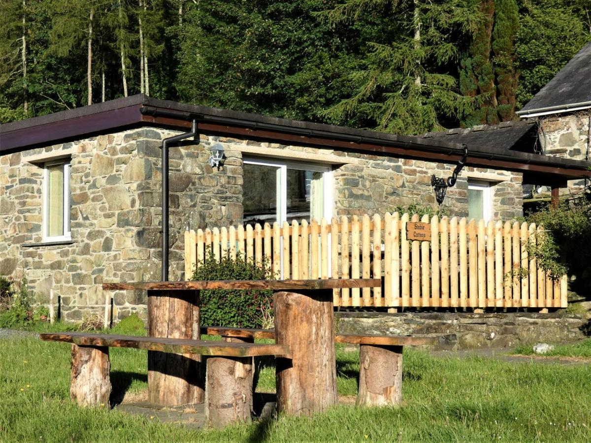 Abergwynant Farm Glamping & Apartments Dolgellau Exterior foto